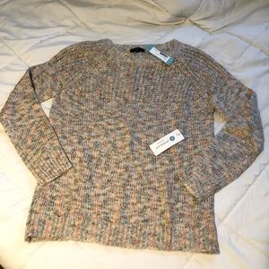 marled yarn pullover